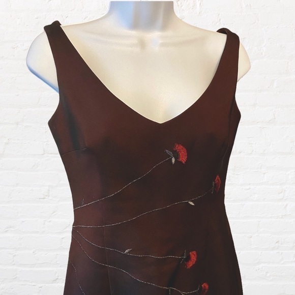 Laundry by Shelli Segal Burgandy Embellished Dress, size Small 4/6 - Picture 3 of 11